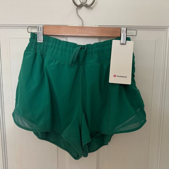 lululemon hot hotty shorts - Picture 1 of 3